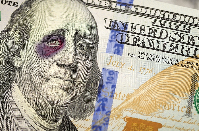 Почему доллар падает, когда растет ставка ЦБ